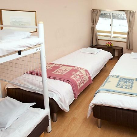 Karimpani Niseko Fujiyama Hostel Екстериор снимка